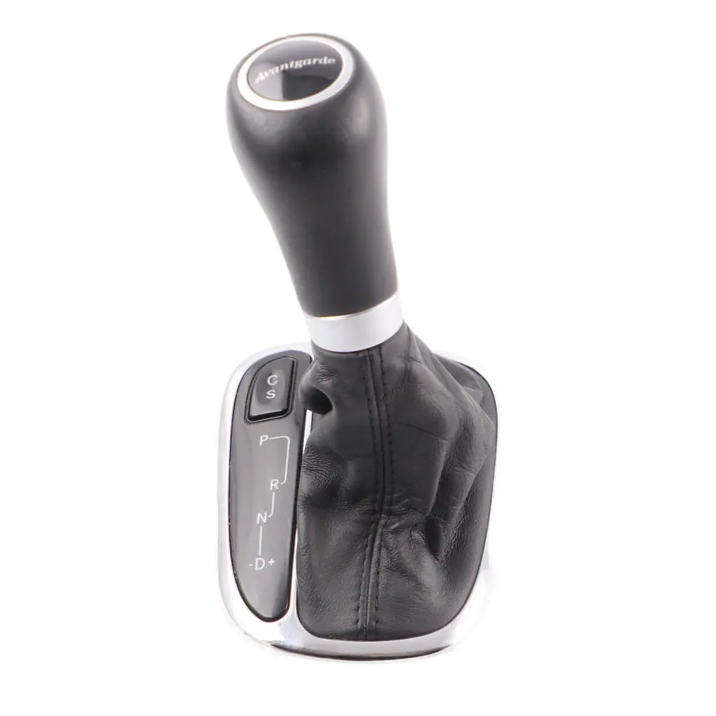 Avantgarde cambio copertura pomello leva per Mercedes W203 con numero di parte A2032672211 Mercedes W203 Avantgarde cambio copertura pomello leva - SKU A2032672211 - Numero di parte A2032672211