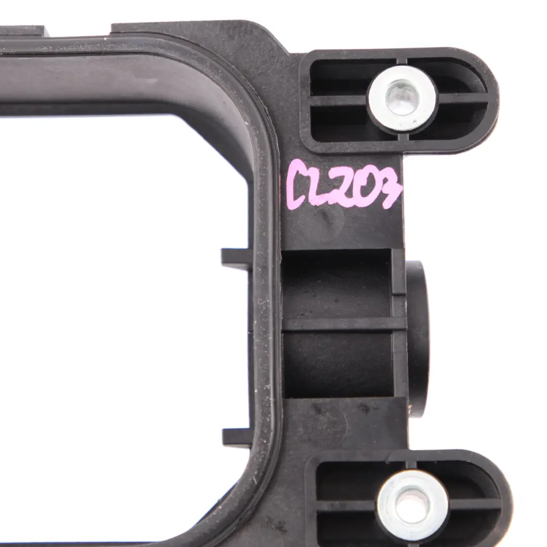 Selector Mercedes W203 Shifting Arm Frame Covering Holder to Gear with Part number A2032672388 Gear Selector Mercedes W203 Shifting Arm Frame Covering Holder - SKU A2032672388 - Part number A2032672388