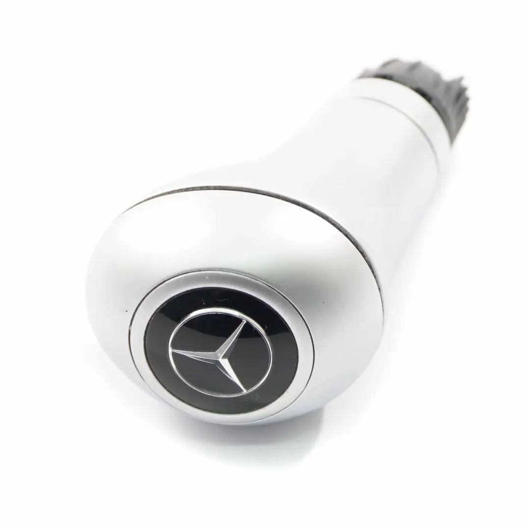 leva del cambio pomello impugnatura automatica argento per Mercedes W203 con numero di parte A2032672711 Mercedes W203 leva del cambio pomello impugnatura automatica argento - SKU A2032672711-2 - Numero di parte A2032672711