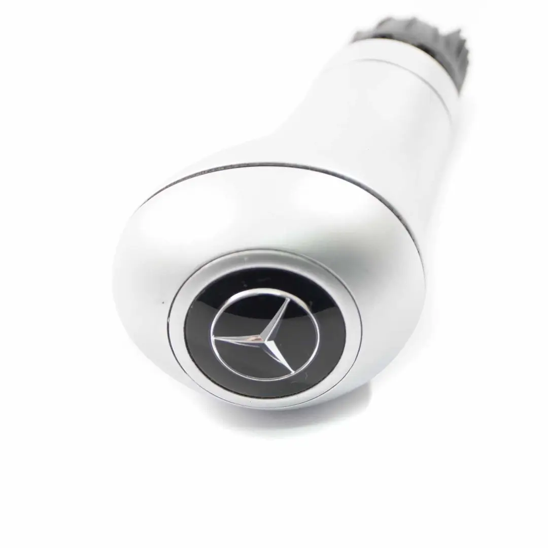 leva del cambio pomello impugnatura automatica argento per Mercedes W203 con numero di parte A2032672711 Mercedes W203 leva del cambio pomello impugnatura automatica argento - SKU A2032672711-2 - Numero di parte A2032672711