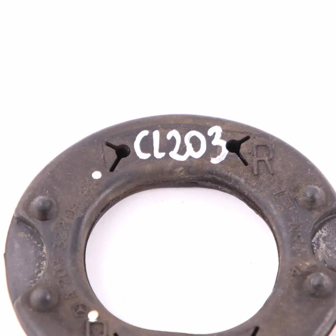  Gomma primavera Mercedes W203 C209 anteriore montaggio puntone sospensione Pad - SKU A2033220444 - Numero di parte A2033220444