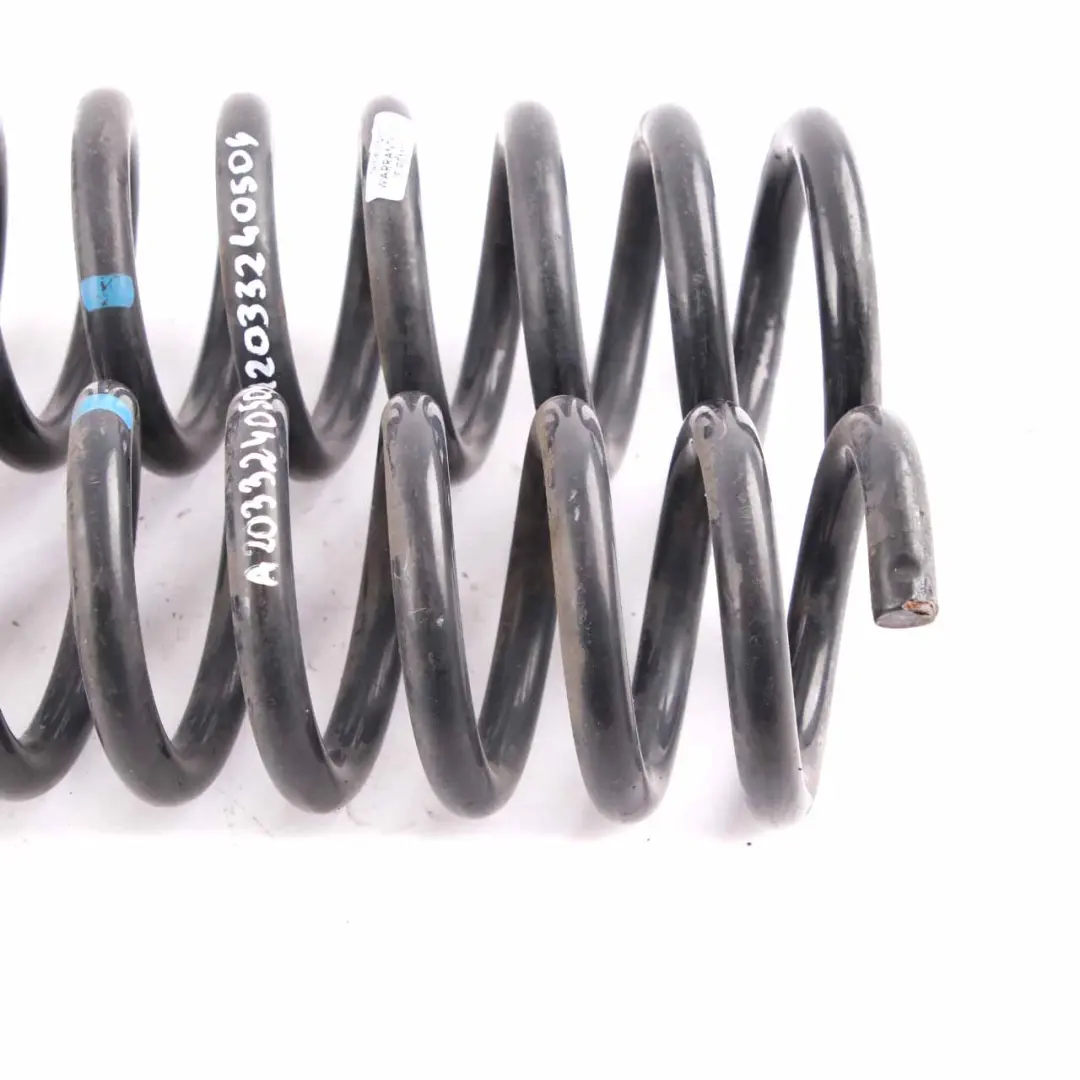 Set sospensione asse posteriore molla elicoidale per Mercedes W203 C209 con numero di parte A2033240504 Mercedes W203 C209 Set sospensione asse posteriore molla elicoidale - SKU A2033240504 - Numero di parte A2033240504