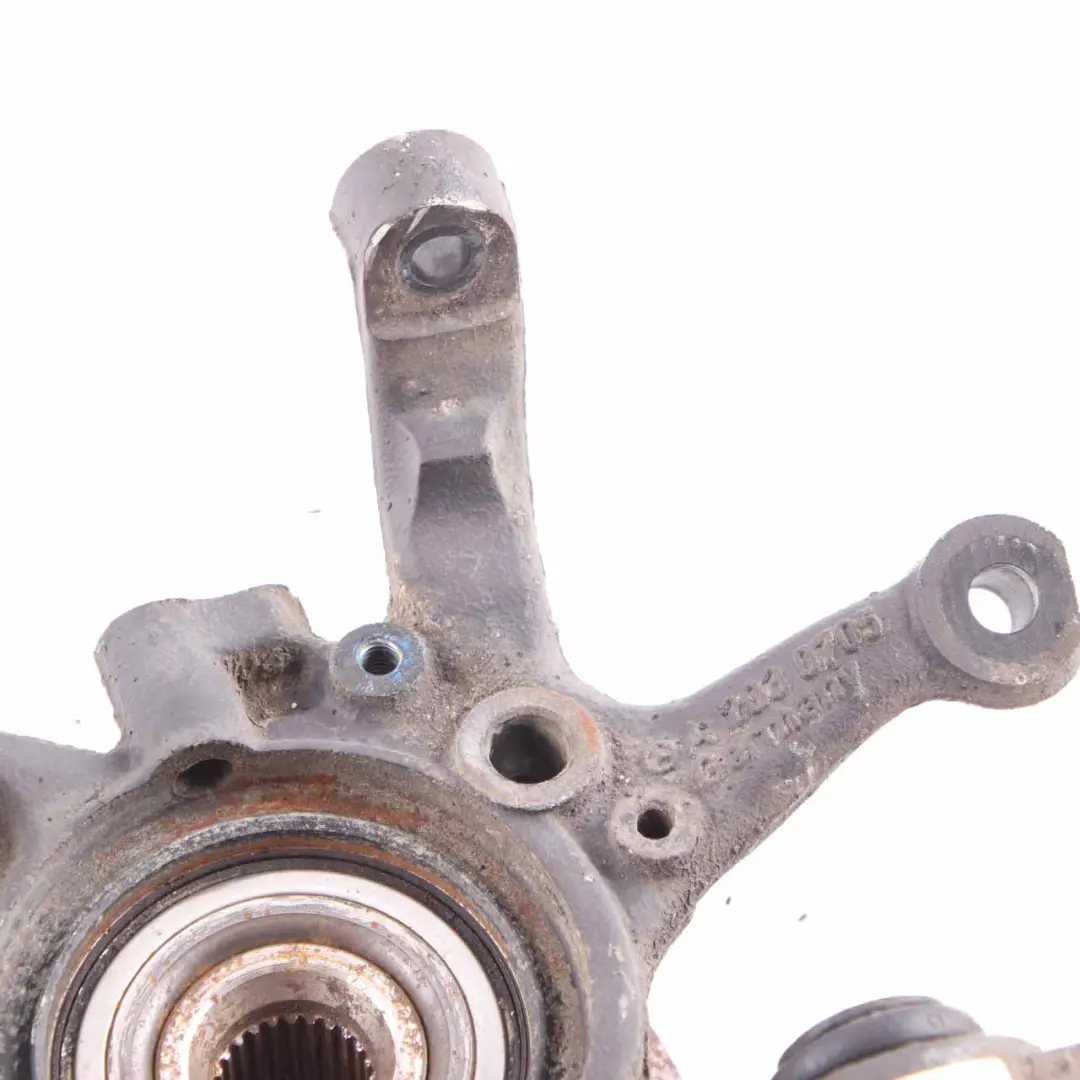 Portaruota Posteriore Sinistro Sospensione Ruota Flangia Mozzo per Mercedes W203 con numero di parte A2033503908 Mercedes W203 Portaruota Posteriore Sinistro Sospensione Ruota Flangia Mozzo - SKU A2033503908-7 - Numero di parte A2033503908