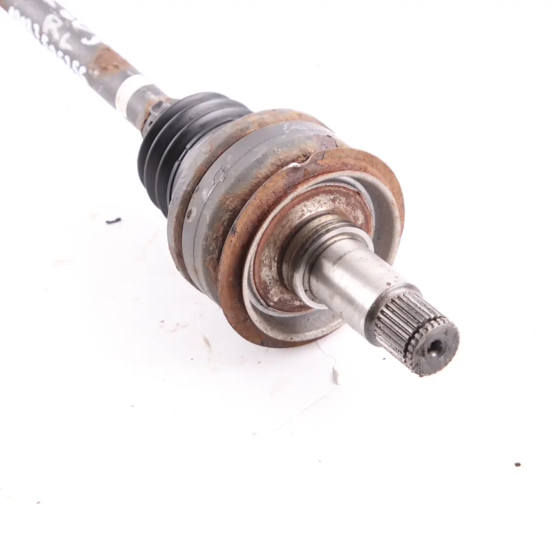 Albero uscita trasmissione posteriore sinistra destra per Mercedes W203 con numero di parte A2033506256 Mercedes W203 Albero uscita trasmissione posteriore sinistra destra - SKU A2033506256 - Numero di parte A2033506256
