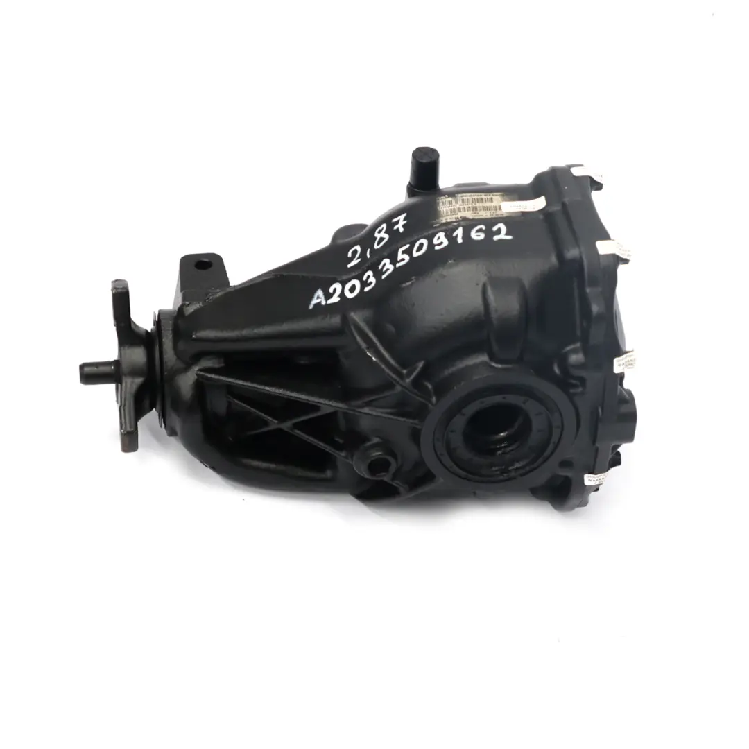 Hinteres Differential Diff 2033503464 1723501014 2,87 GARANTIE für Mercedes W203 mit Teilenummer A2033509162 Mercedes W203 Hinteres Differential Diff 2033503464 1723501014 2,87 GARANTIE - SKU A2033509162 - Teilenummer A2033509162