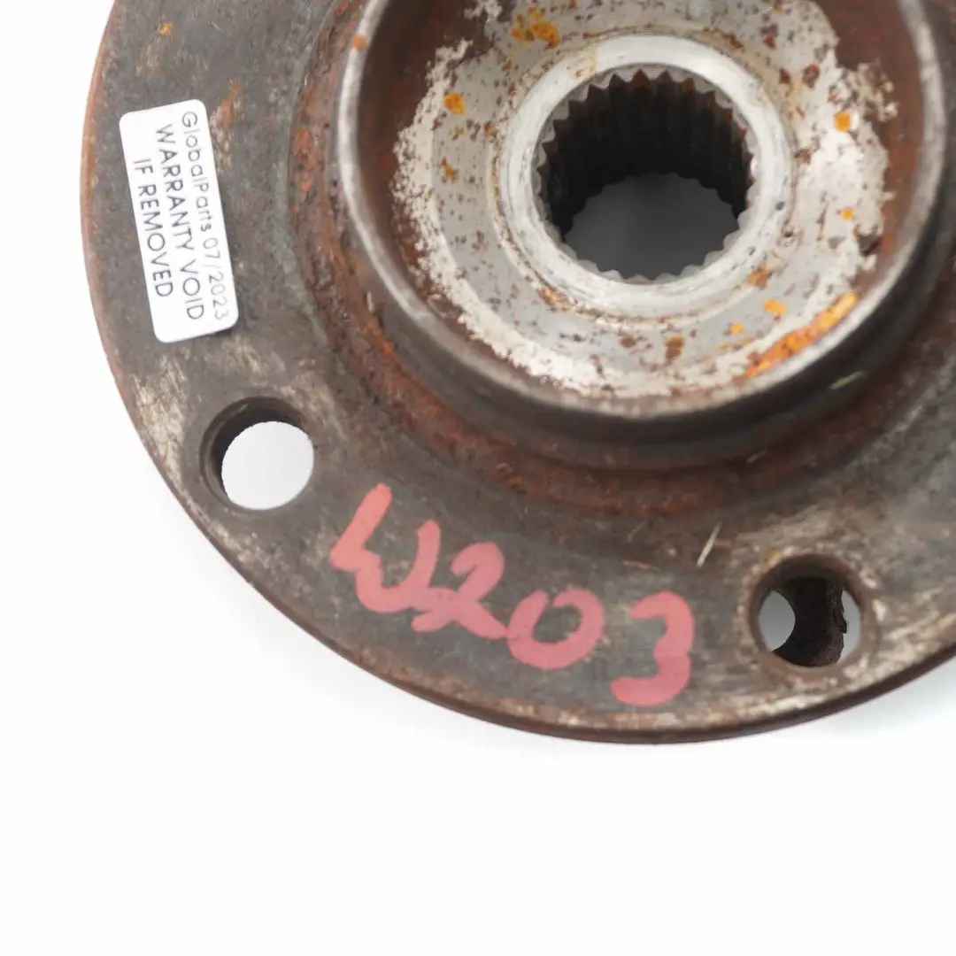 Cuscinetto mozzo flangia Mercedes W203 W209 asse posteriore per con numero di parte A2033570108 Cuscinetto mozzo flangia Mercedes W203 W209 asse posteriore - SKU A2033570108 - Numero di parte A2033570108