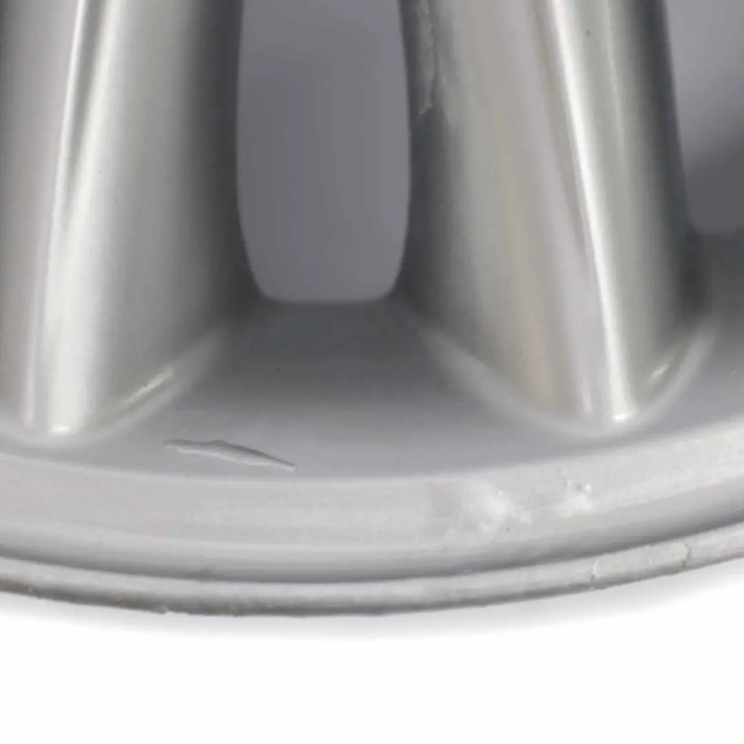 Mercedes-Benz Clase C W203 Llanta De aleacion plateada 16" ET:37 7J para con número de pieza A2034010202 Mercedes-Benz Clase C W203 Llanta De aleacion plateada 16" ET:37 7J - SKU A2034010202-1 - Número de pieza A2034010202