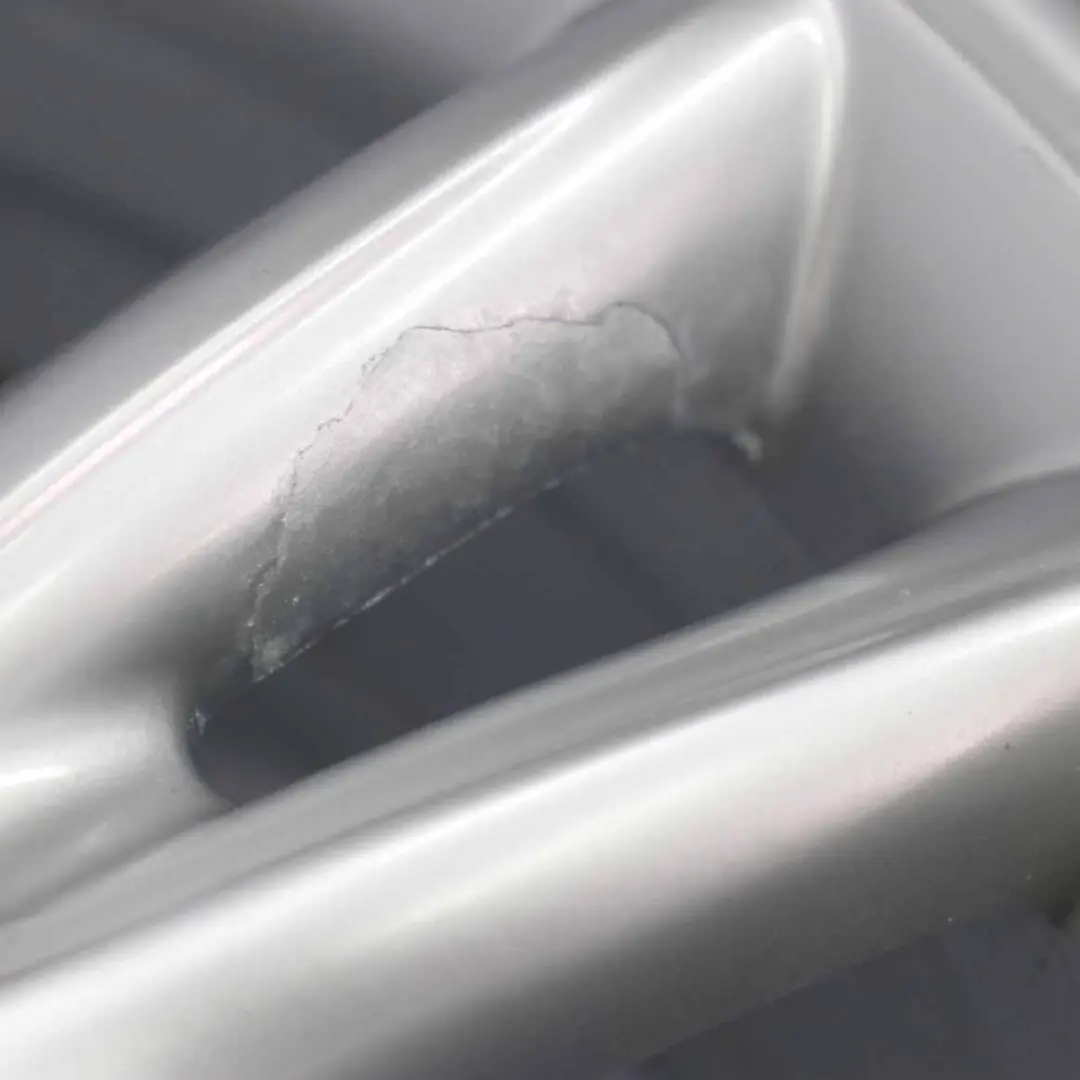 Felga Aluminiowa 16" 7J do Mercedes W203 o numerze A2034010202 Mercedes W203 Felga Aluminiowa 16" 7J - SKU A2034010202-1 - Numer Części A2034010202