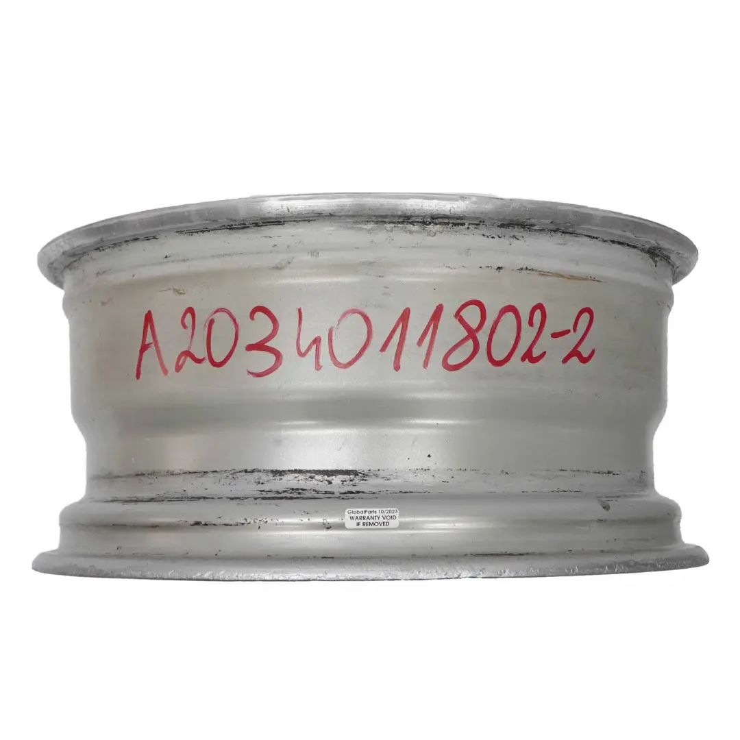 Cerchio in lega argento 7 razze 17" ET:37 7,5J per Mercedes W203 con numero di parte A2034011802 Mercedes W203 Cerchio in lega argento 7 razze 17" ET:37 7,5J - SKU A2034011802-2 - Numero di parte A2034011802