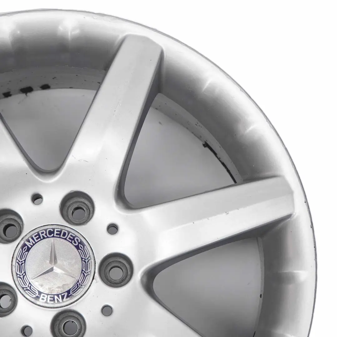 Cerchio in lega argento 7 razze 17" ET:37 7,5J per Mercedes W203 con numero di parte A2034011802 Mercedes W203 Cerchio in lega argento 7 razze 17" ET:37 7,5J - SKU A2034011802-2 - Numero di parte A2034011802