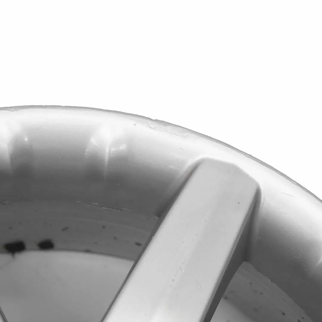 Cerchio in lega argento 7 razze 17" ET:37 7,5J per Mercedes W203 con numero di parte A2034011802 Mercedes W203 Cerchio in lega argento 7 razze 17" ET:37 7,5J - SKU A2034011802-2 - Numero di parte A2034011802