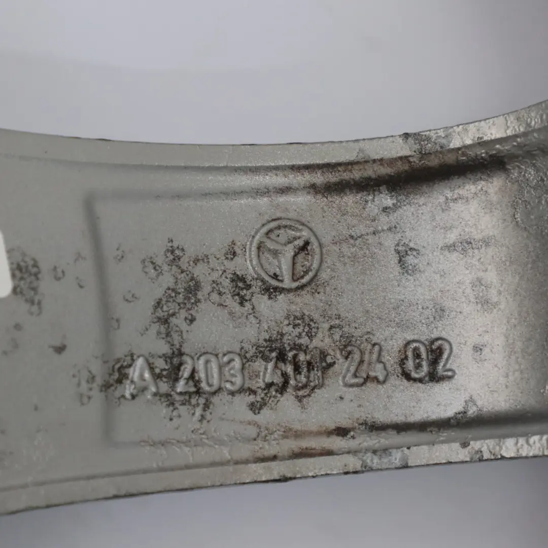 Cerchio in lega posteriore a 7 razze 17" 8,5J ET:34 per Mercedes CL203 con numero di parte A2034012402 Mercedes CL203 Cerchio in lega posteriore a 7 razze 17" 8,5J ET:34 - SKU A2034012402-3 - Numero di parte A2034012402