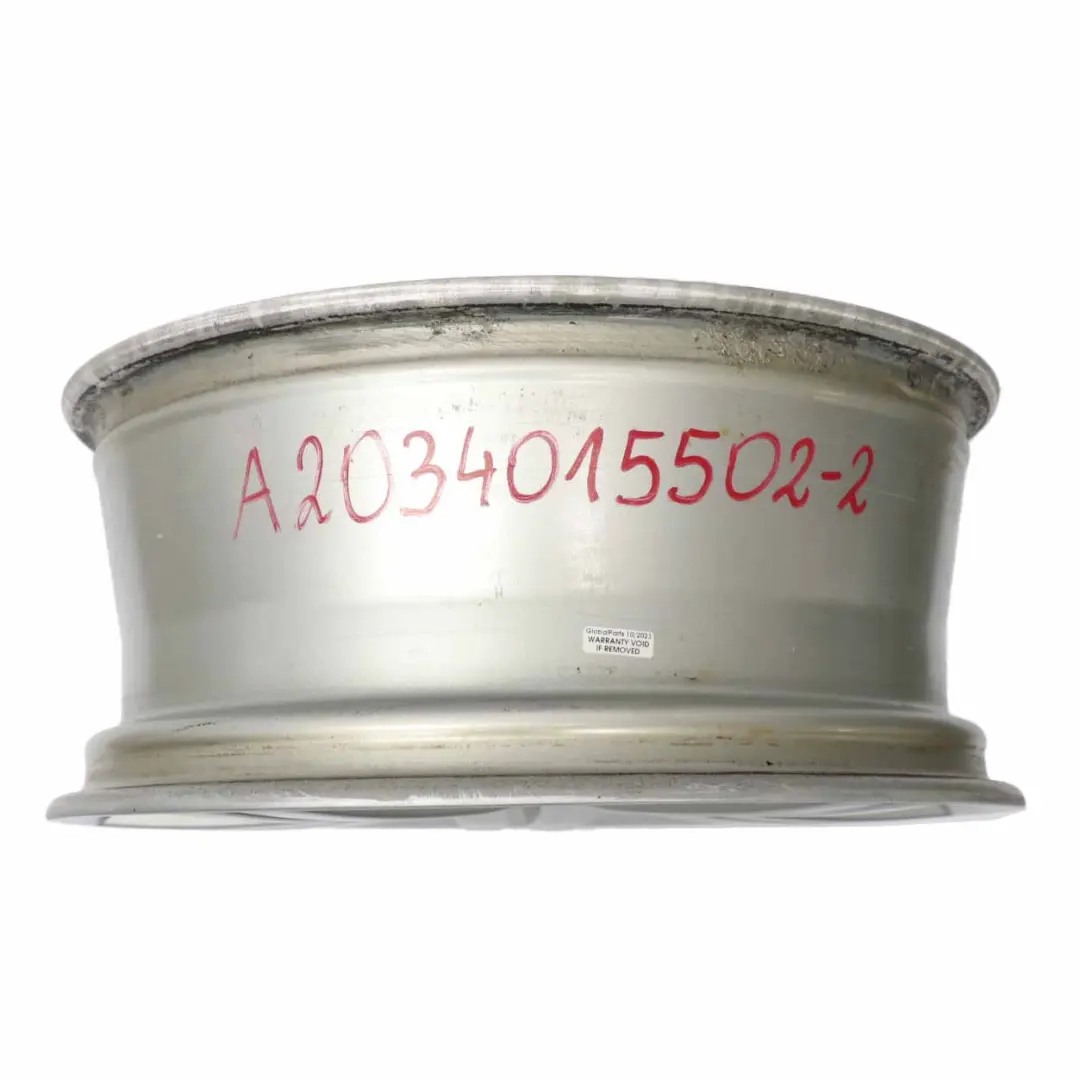 Argent 5-Double Rayons 18" ET:36 7,5J pour Mercedes W203 à propos du numéro de pièce A2034015502 Mercedes W203 Argent 5-Double Rayons 18" ET:36 7,5J - SKU A2034015502-2 - Numéro de pièce A2034015502