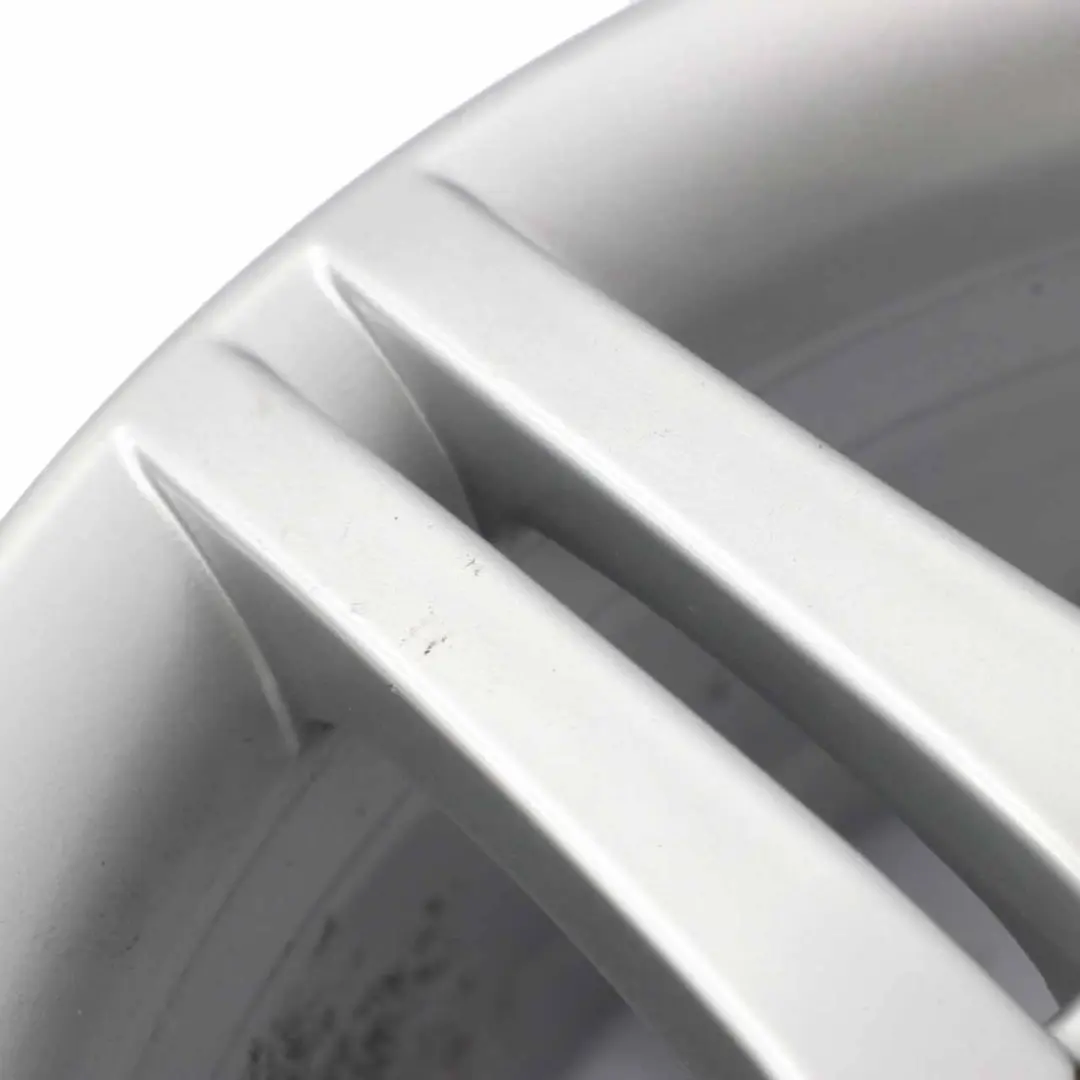 Argent 5-Double Rayons 18" ET:36 7,5J pour Mercedes W203 à propos du numéro de pièce A2034015502 Mercedes W203 Argent 5-Double Rayons 18" ET:36 7,5J - SKU A2034015502-2 - Numéro de pièce A2034015502