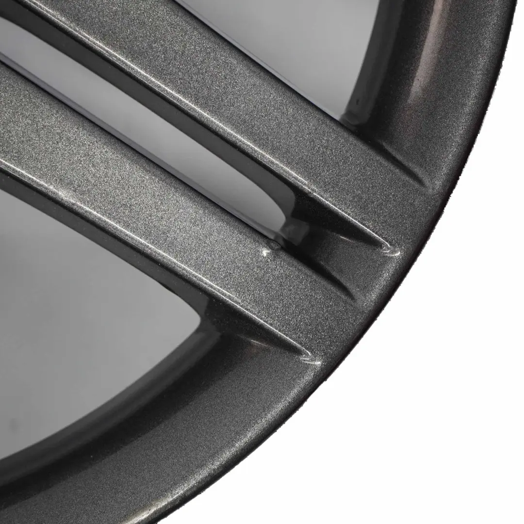 Grigio a 5 doppie razze 18" ET:36 7,5J A2034015502 per Mercedes W203 con numero di parte A2034015502-4 Mercedes W203 Grigio a 5 doppie razze 18" ET:36 7,5J A2034015502 - SKU A2034015502-5 - Numero di parte A2034015502-4