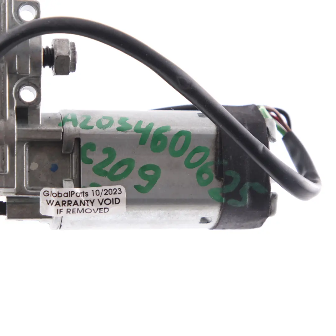 columna dirección Mercedes W203 W209 W211 Unidad accionamiento para Motor con número de pieza A2034600625 Motor columna dirección Mercedes W203 W209 W211 Unidad accionamiento - SKU A2034600625 - Número de pieza A2034600625