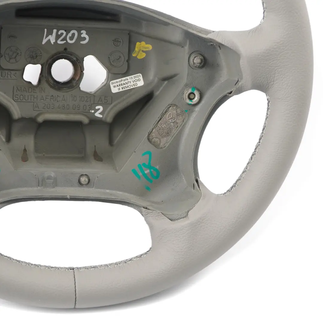 Mercedes W203 NOUVEAU Volant en cuir gris avec filets gris - SKU A2034600903-2 - Numéro de pièce A2034600903
