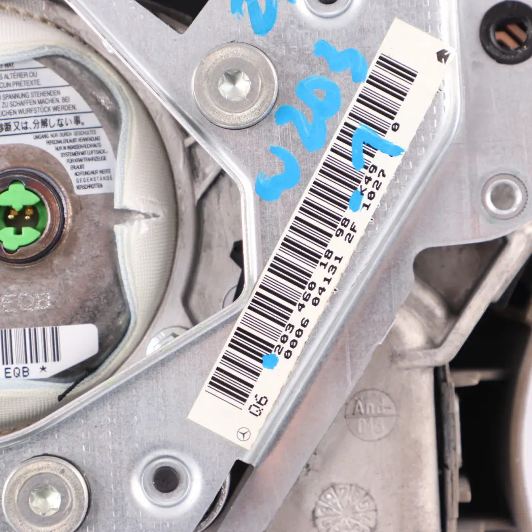 Modulo Aria Volante Rivestimento Pannello Beige per Mercedes W203 con numero di parte A2034601898 Mercedes W203 Modulo Aria Volante Rivestimento Pannello Beige - SKU A2034601898-1 - Numero di parte A2034601898