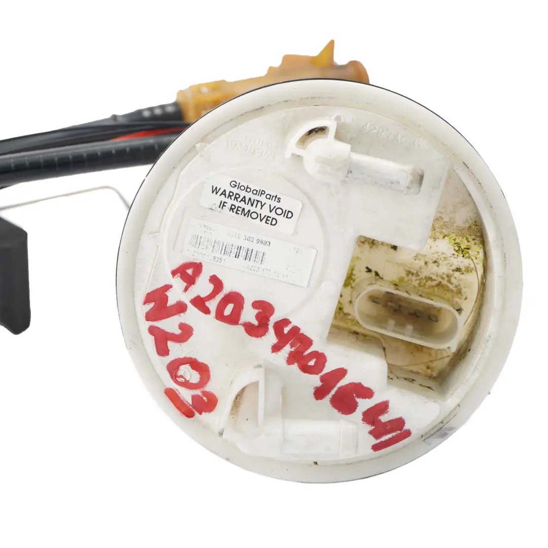 M111 M112 Benzin Kraftstoffpumpe für Mercedes C W203 mit Teilenummer A2034701641 Mercedes C W203 M111 M112 Benzin Kraftstoffpumpe - SKU A2034701641 - Teilenummer A2034701641