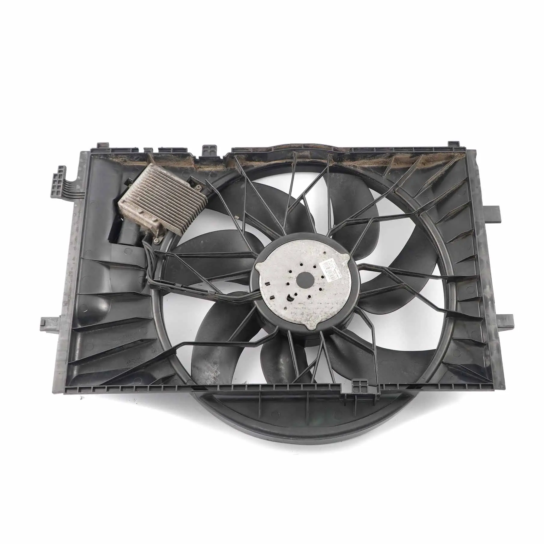 Mercedes-Benz C-Class W203 Engine Cooling Radiator Blower Fan A2035000293