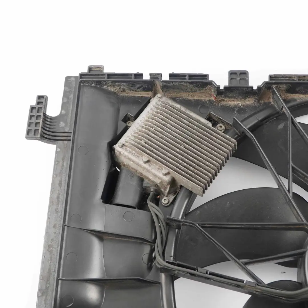 Benz Classe C W203 Raffreddamento Del Motore Ventola A2035000193 per Mercedes con numero di parte A2035000293 Mercedes Benz Classe C W203 Raffreddamento Del Motore Ventola A2035000193 - SKU A2035000293-1 - Numero di parte A2035000293