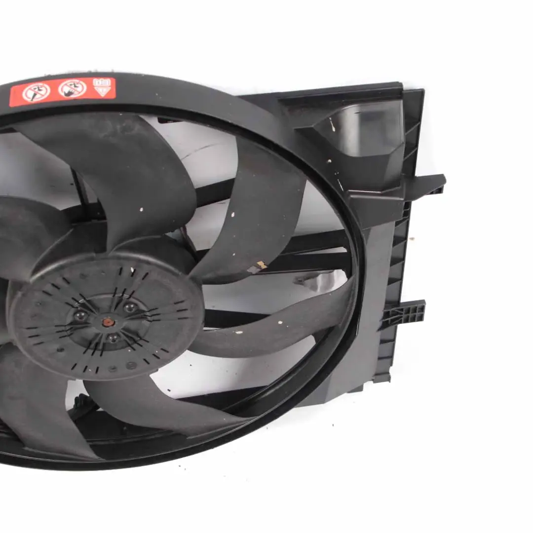 Mercedes SLK R171 Radiatore Ventola Motore Raffreddamento Unità 600W A2035000493 - SKU A2035000593 - Numero di parte A2035000593