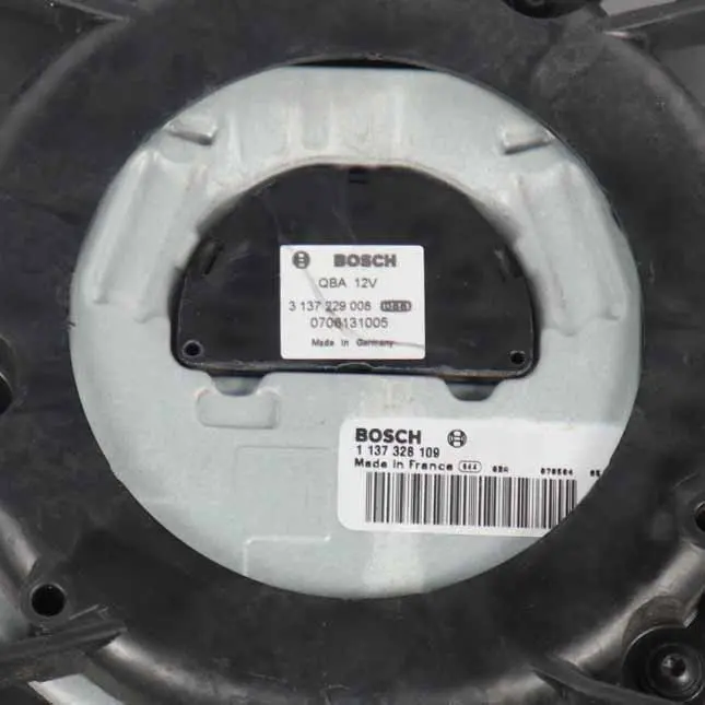 Mercedes SLK R171 Radiador Ventilador Motor Refrigeración Refrigerante 600W - SKU A2035000593 - Número de pieza A2035000593