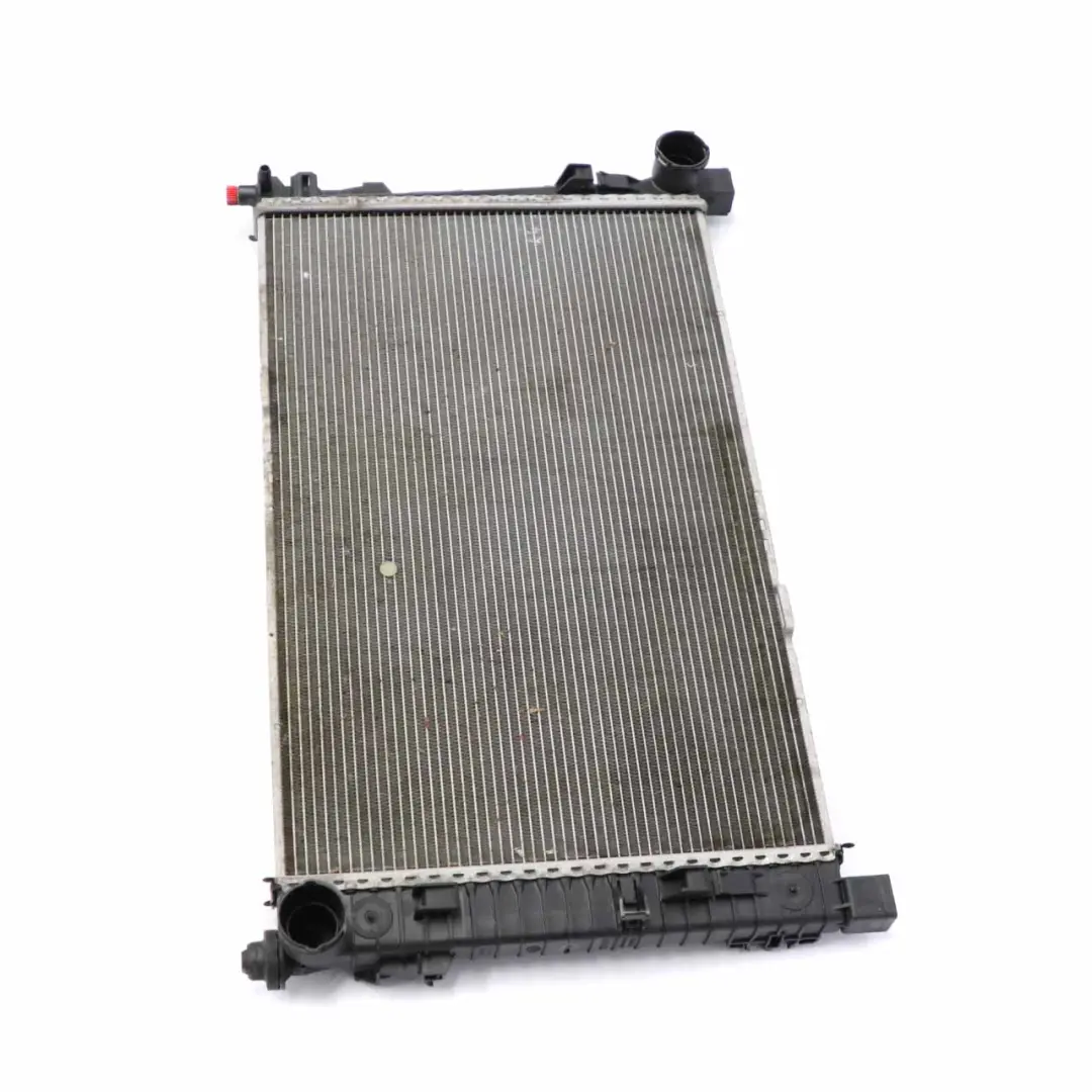 Mercedes W203 Agua Refrigerante Radiador Motor Refrigeración - SKU A2035000603 - Número de pieza A2035000603