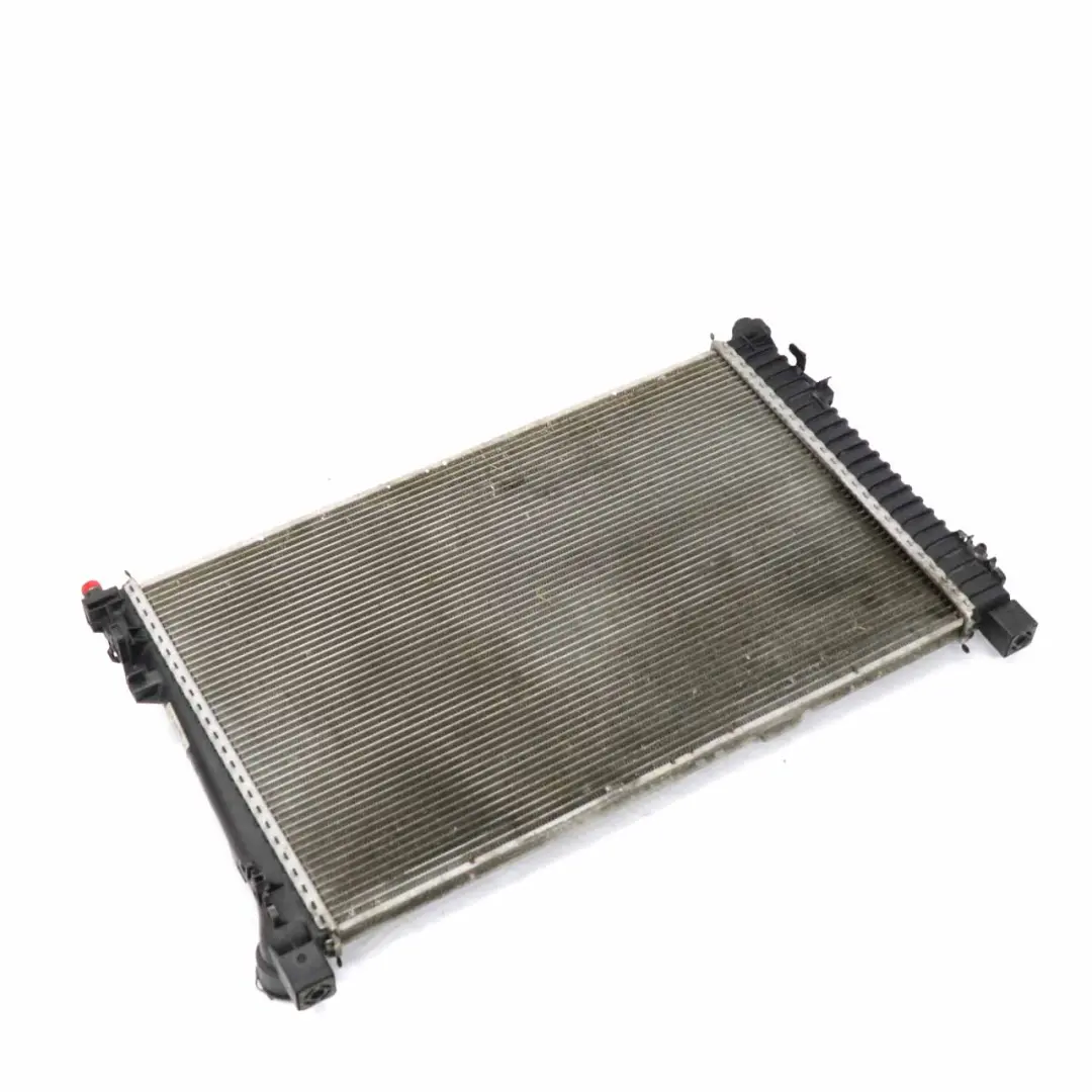 Mercedes W203 Radiateur d'eau de refroidissement du moteur - SKU A2035000603 - Numéro de pièce A2035000603
