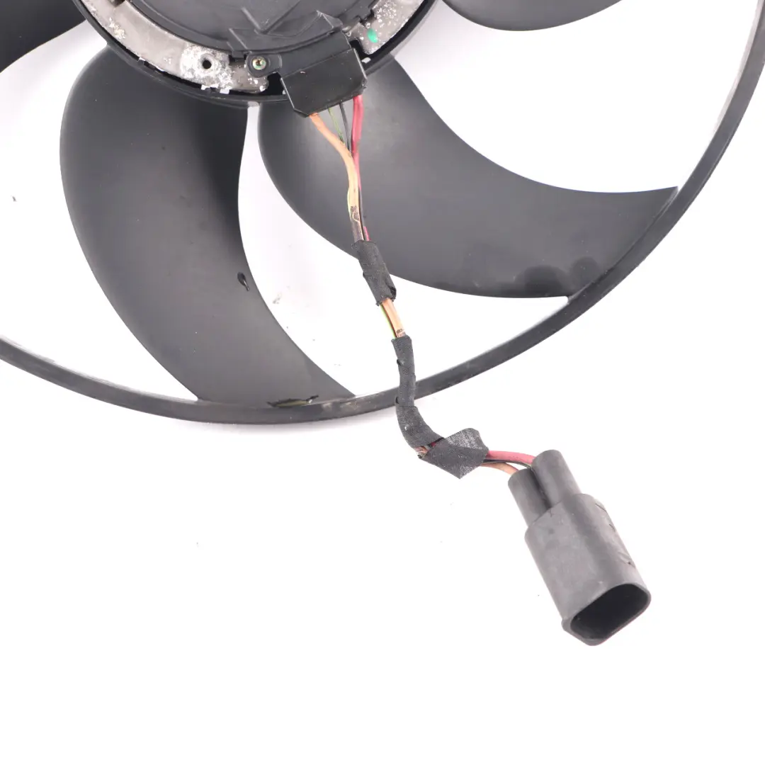 Fan Mercedes W203 Engine Cooling Radiator Blower Fan Motor 600W A2035400788 to with Part number A2035001693 Fan Mercedes W203 Engine Cooling Radiator Blower Fan Motor 600W A2035400788 - SKU A2035001593-3 - Part number A2035001693