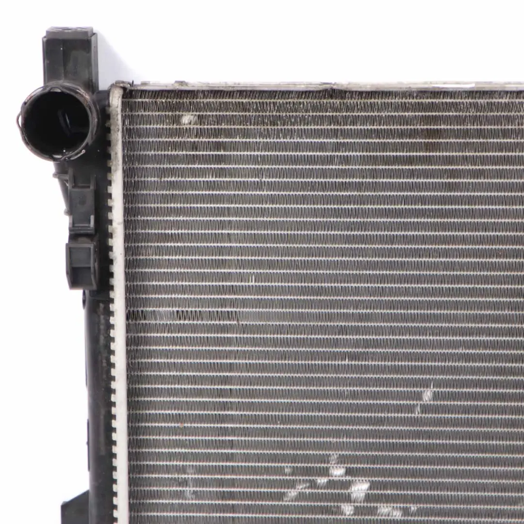 Mercedes W203 W209 Radiatore acqua raffreddamento motore M271 - SKU A2035004703 - Numero di parte A2035004703