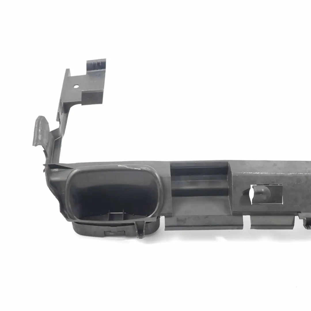 Cubierta del panel del deflector de aire del radiador Mercedes W203 para con número de pieza A2035052730 Cubierta del panel del deflector de aire del radiador Mercedes W203 - SKU A2035052730 - Número de pieza A2035052730