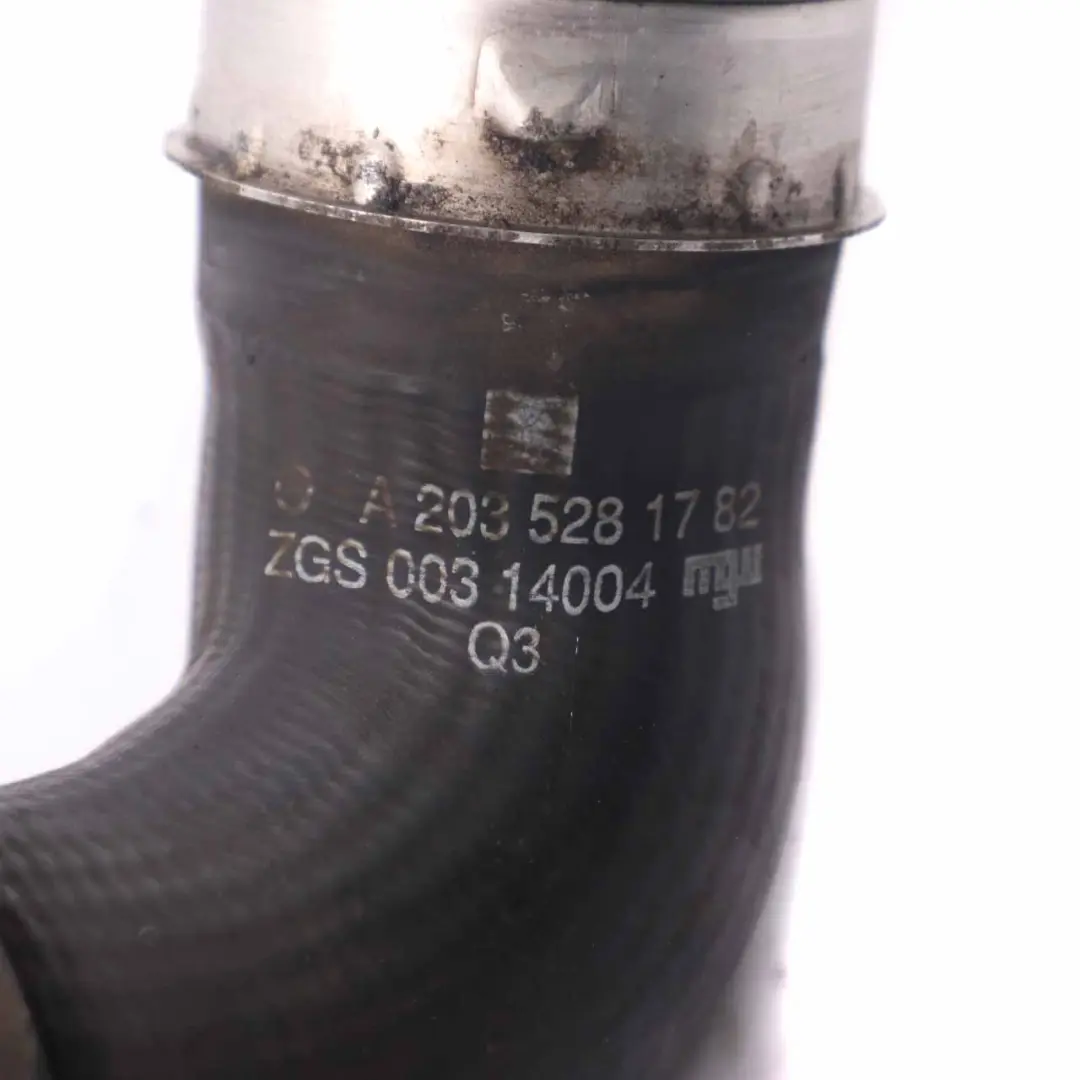 Tuyau admission air refroidisseur air Turbo pour Mercedes W203 CL203 à propos du numéro de pièce A2035281782 Mercedes W203 CL203 Tuyau admission air refroidisseur air Turbo - SKU A2035281782 - Numéro de pièce A2035281782