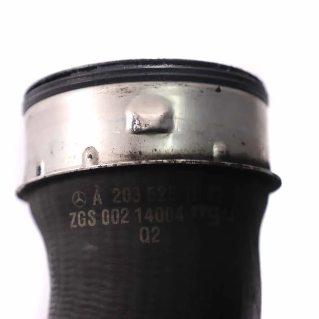 Tuyau d'admission d'air refroidisseur Turbo pour Mercedes W203 CL203 à propos du numéro de pièce A2035282982 Mercedes W203 CL203 Tuyau d'admission d'air refroidisseur Turbo - SKU A2035282982 - Numéro de pièce A2035282982