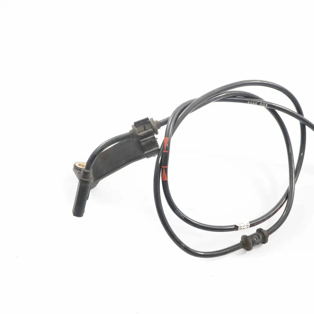 Sensor Czujnik ABS Lewy Tył do Mercedes W203 W209 o numerze A2035401317 Mercedes W203 W209 Sensor Czujnik ABS Lewy Tył - SKU A2035401317 - Numer Części A2035401317