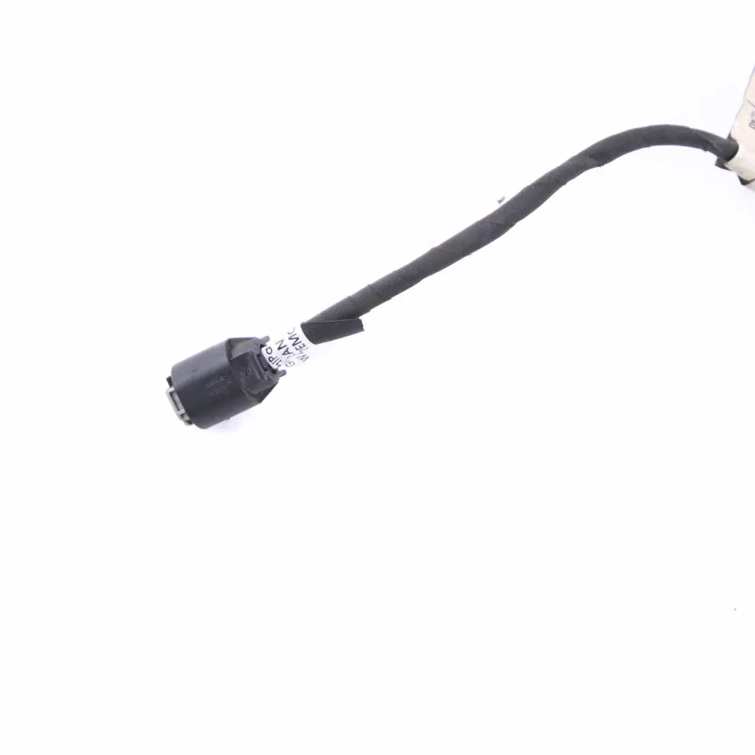 Temperature Display Sensor Mercedes W203 W204 W212 AMG Cable Wiring to with Part number A2035401733 Temperature Display Sensor Mercedes W203 W204 W212 AMG Cable Wiring - SKU A2035401733 - Part number A2035401733