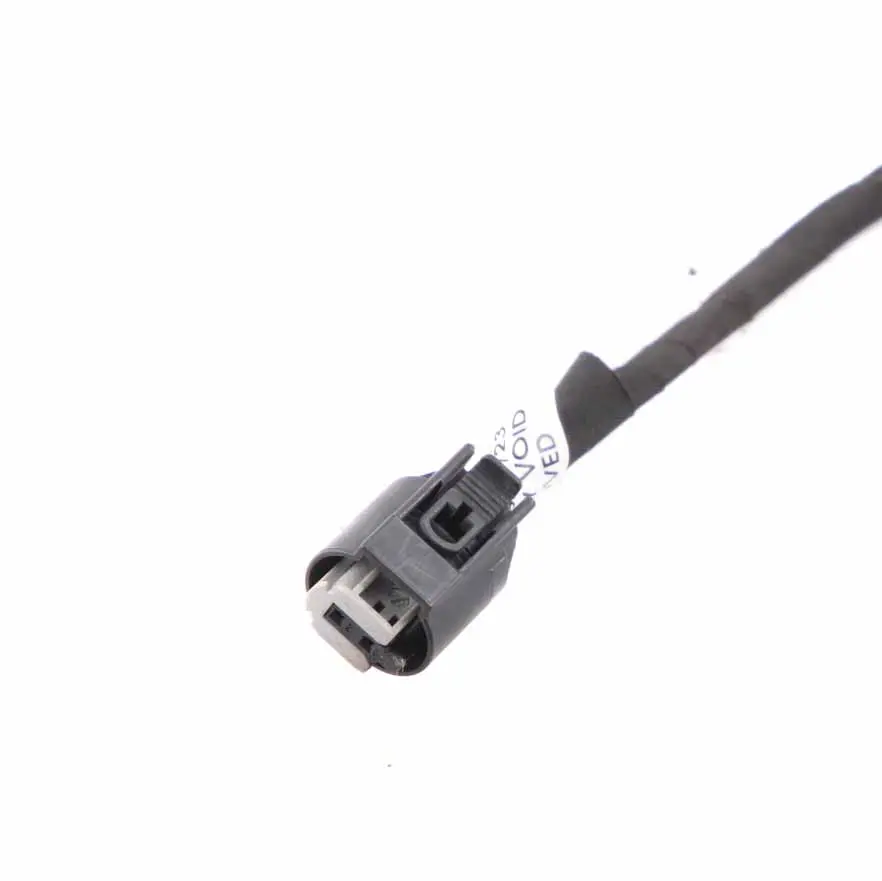 Temperature Display Sensor Mercedes W203 W204 W212 AMG Cable Wiring to with Part number A2035401733 Temperature Display Sensor Mercedes W203 W204 W212 AMG Cable Wiring - SKU A2035401733 - Part number A2035401733