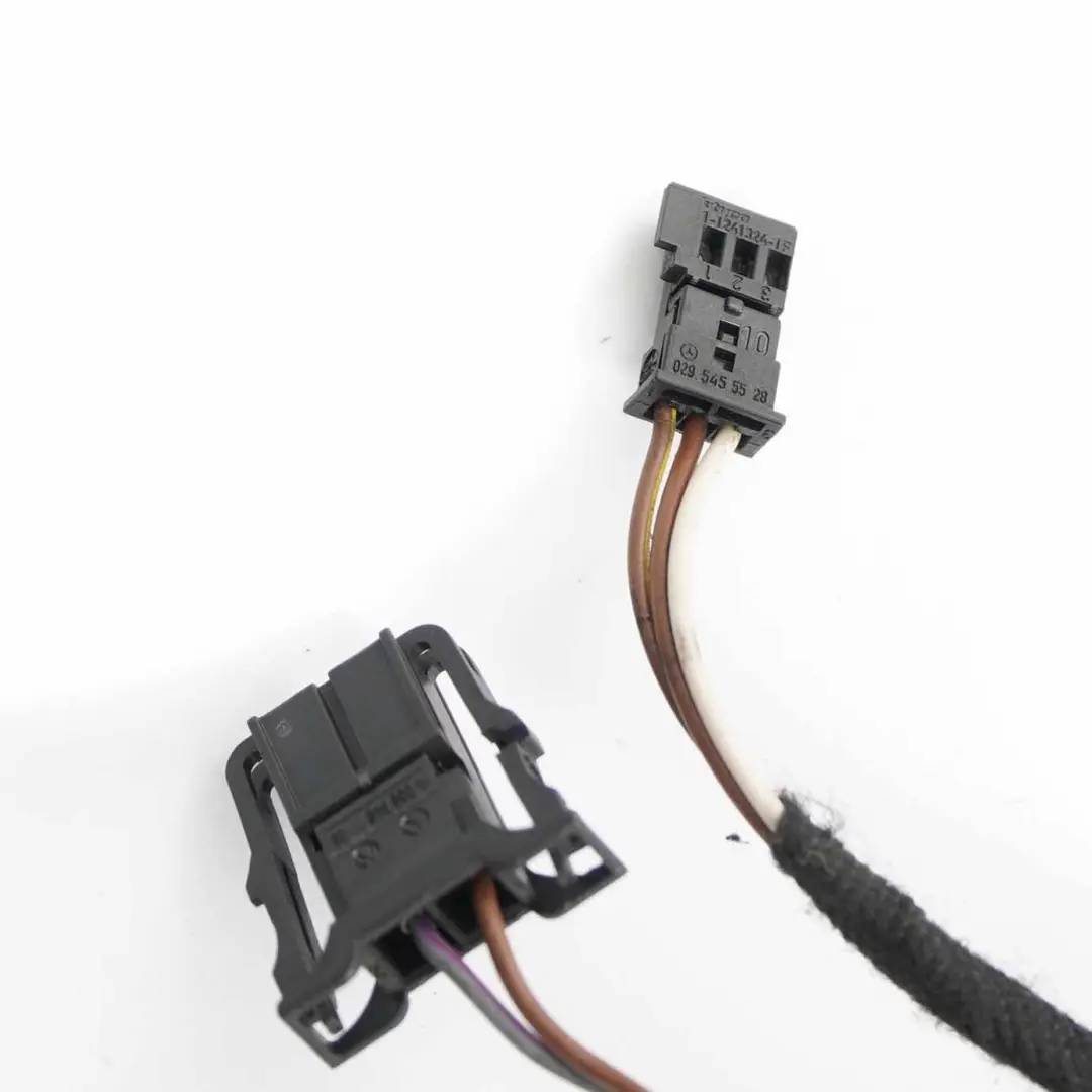 Mercedes CLC CL203 Tapa Portón trasero izquierdo Cableado Arnés - SKU A2035406609 - Número de pieza A2035406609