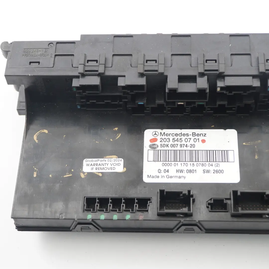 Fuse Box Rear SAM Module Relay Control Unit to Mercedes W203 with Part number A2035450701 Mercedes W203 Fuse Box Rear SAM Module Relay Control Unit - SKU A2035450701 - Part number A2035450701