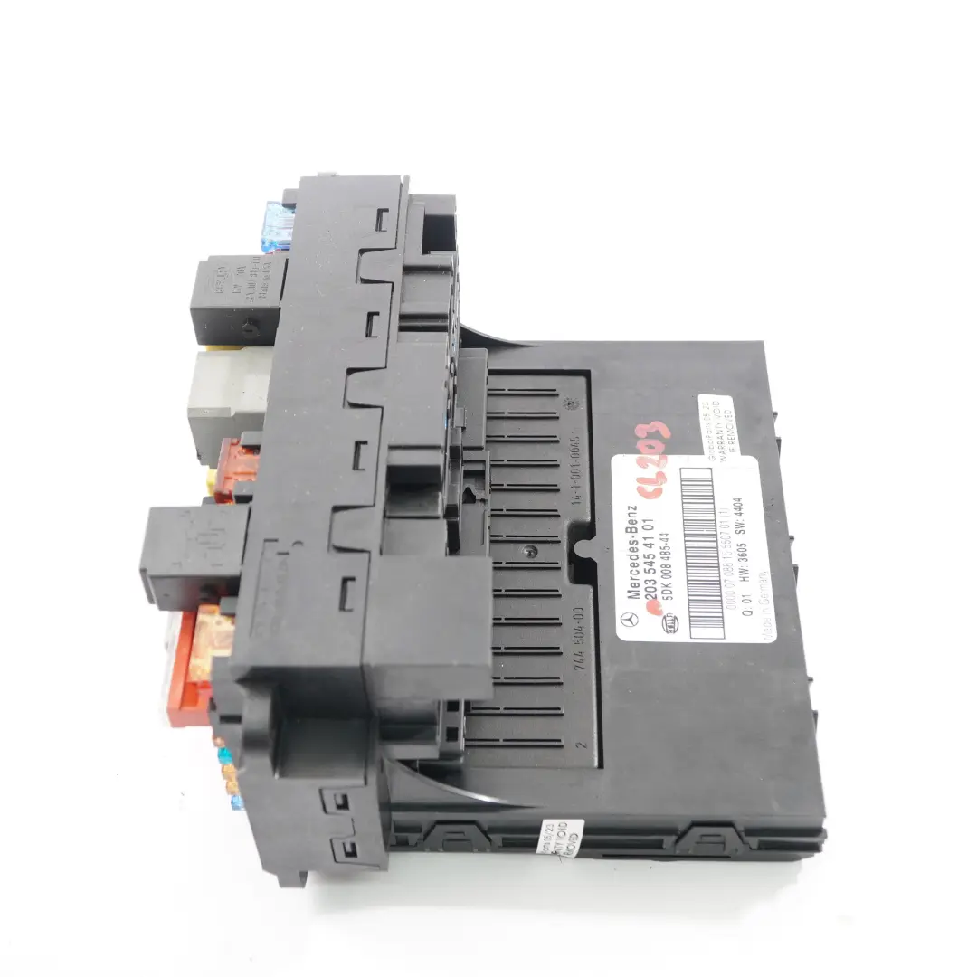 Mercedes W203 Boîte fusibles module contrôle de l'unité SAM avant - SKU A2035454101 - Numéro de pièce A2035454101