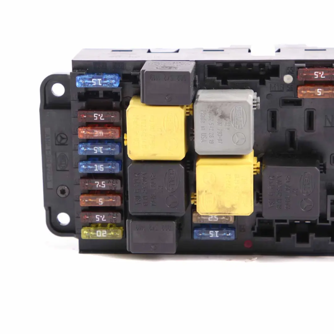 Caja de fusibles SAM Módulo de control Relé para Mercedes W203 con número de pieza A2035454501 Mercedes W203 Caja de fusibles SAM Módulo de control Relé - SKU A2035454501 - Número de pieza A2035454501