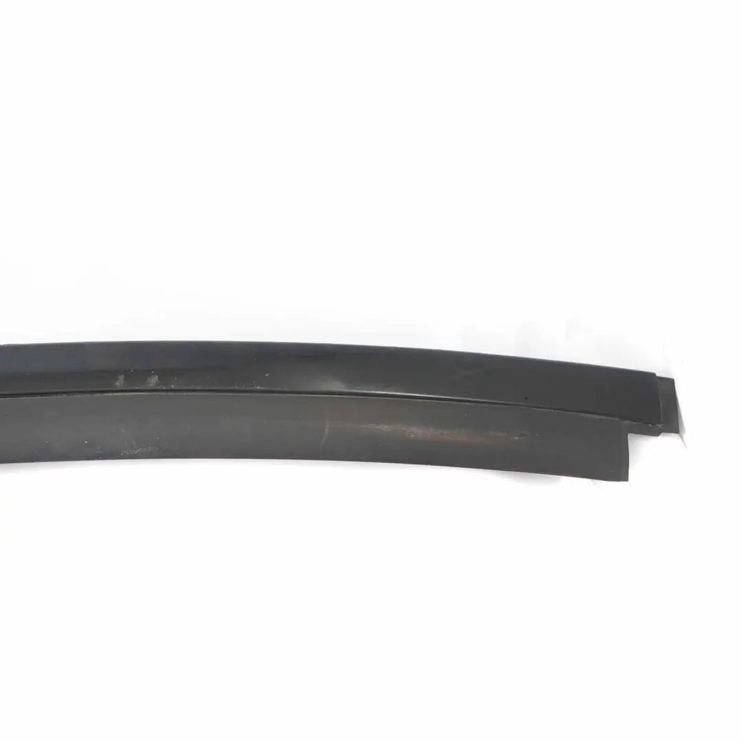 Mercedes CL203 Panneau de garniture de pare-brise Moulure de bande - SKU A2036710036 - Numéro de pièce A2036710036