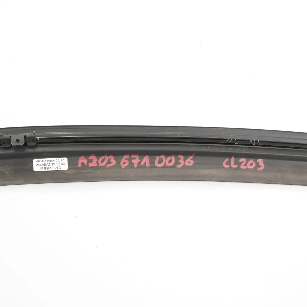 Mercedes CL203 Listwa Przedniej Szyby - SKU A2036710036 - Numer Części A2036710036