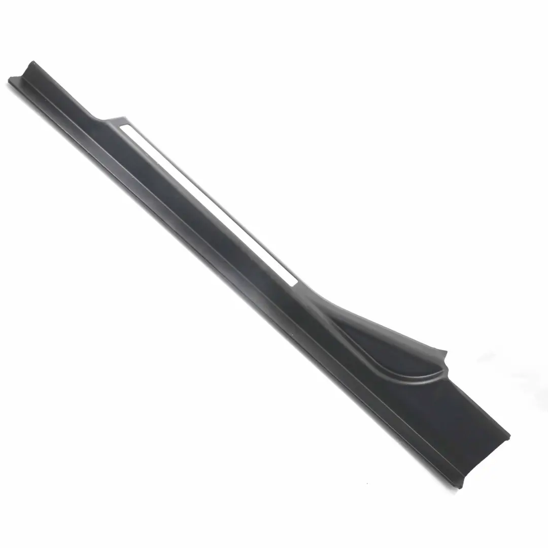 Mercedes W203 Plaque de seuil avant gauche - SKU A2036800735-1 - Numéro de pièce A2036800735