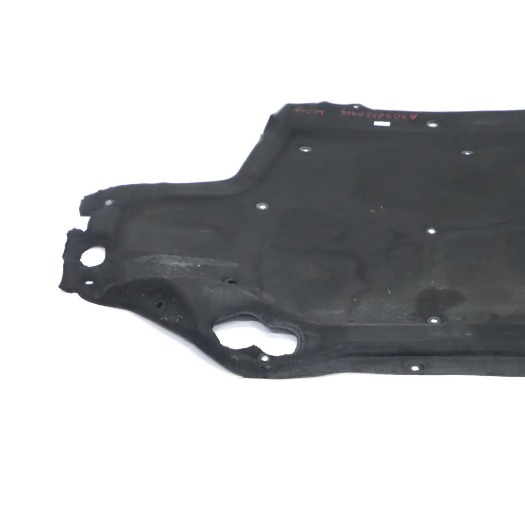 Mercedes W203 Panel Inferior Aislante Capó Motor - SKU A2036820026 - Número de pieza A2036820026