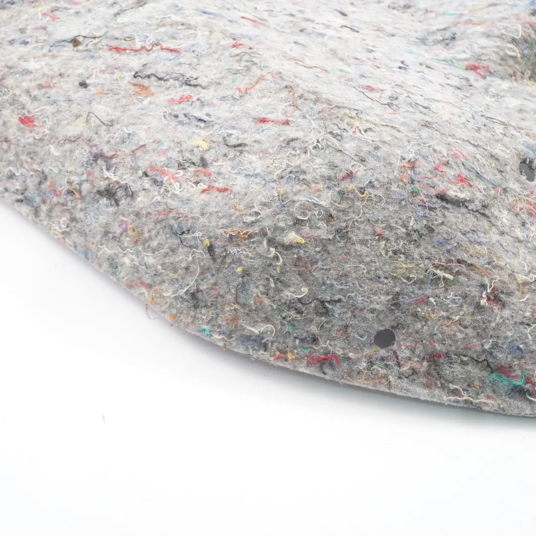 Mercedes W203 Aislamiento Trasero derecho Paso de rueda - SKU A2036824841 - Número de pieza A2036824841