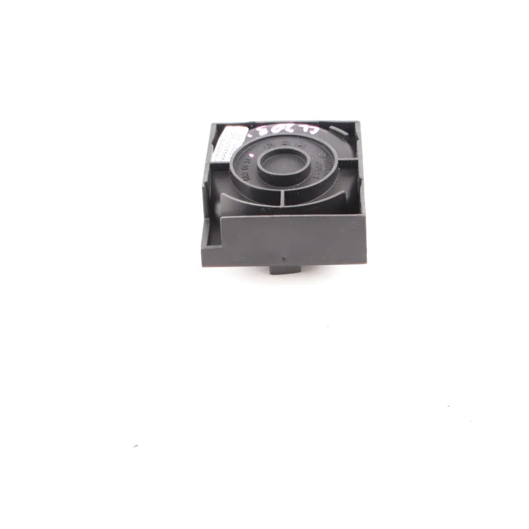 Mercedes W203 console centrale porte gobelet tapis caoutchouc - SKU A2036830151 - Numéro de pièce A2036830151