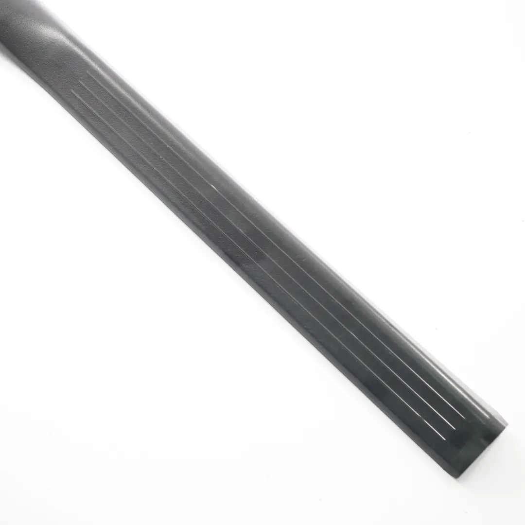  Coperchio d'ingresso Mercedes W203 Striscia anteriore sinistro - SKU A2036862636 - Numero di parte A2036862636