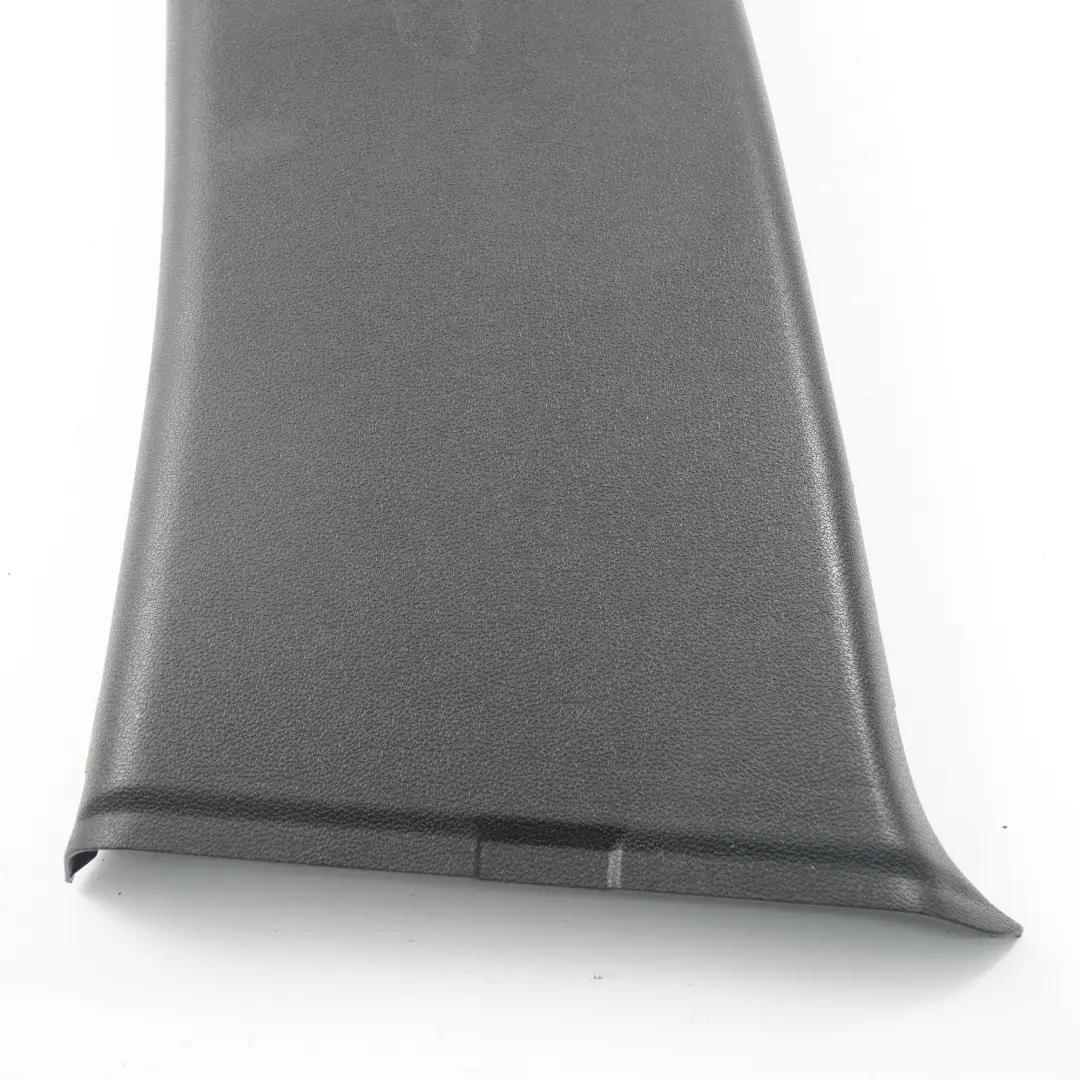 Mercedes W203 Columna B-Pilar Panel inferior izquierdo Black - SKU A2036901153-2 - Número de pieza A2036901153