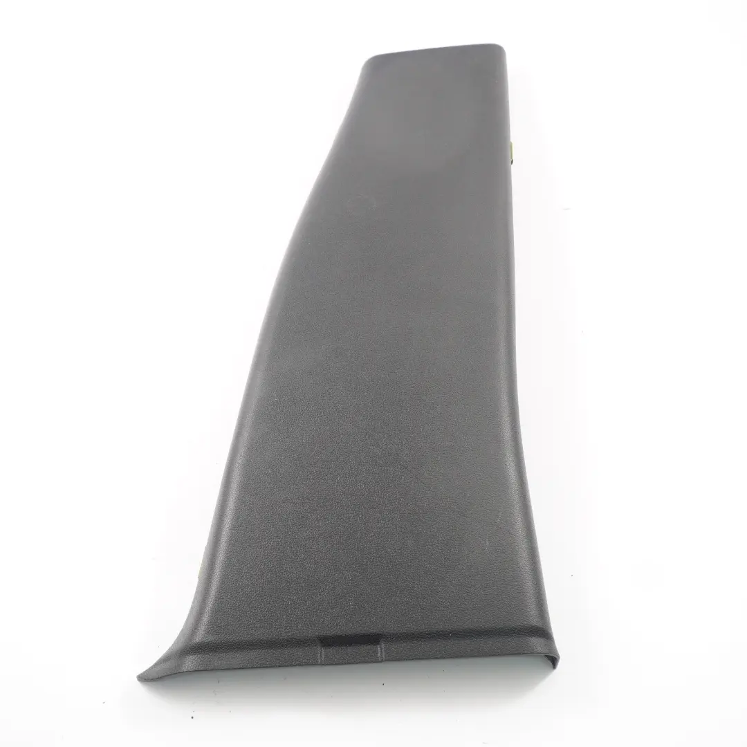 Mercedes W203 Columna Panel embellecedor inferior Derecho Negro - SKU A2036901253-2 - Número de pieza A2036901253
